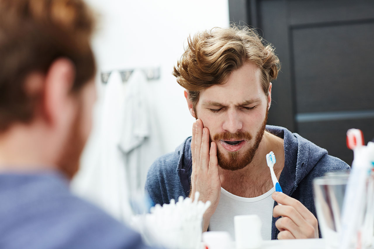 Emergency Dentist In Tampa And Trinity: What To Do For Tooth Pain, Swelling, And Broken Teeth